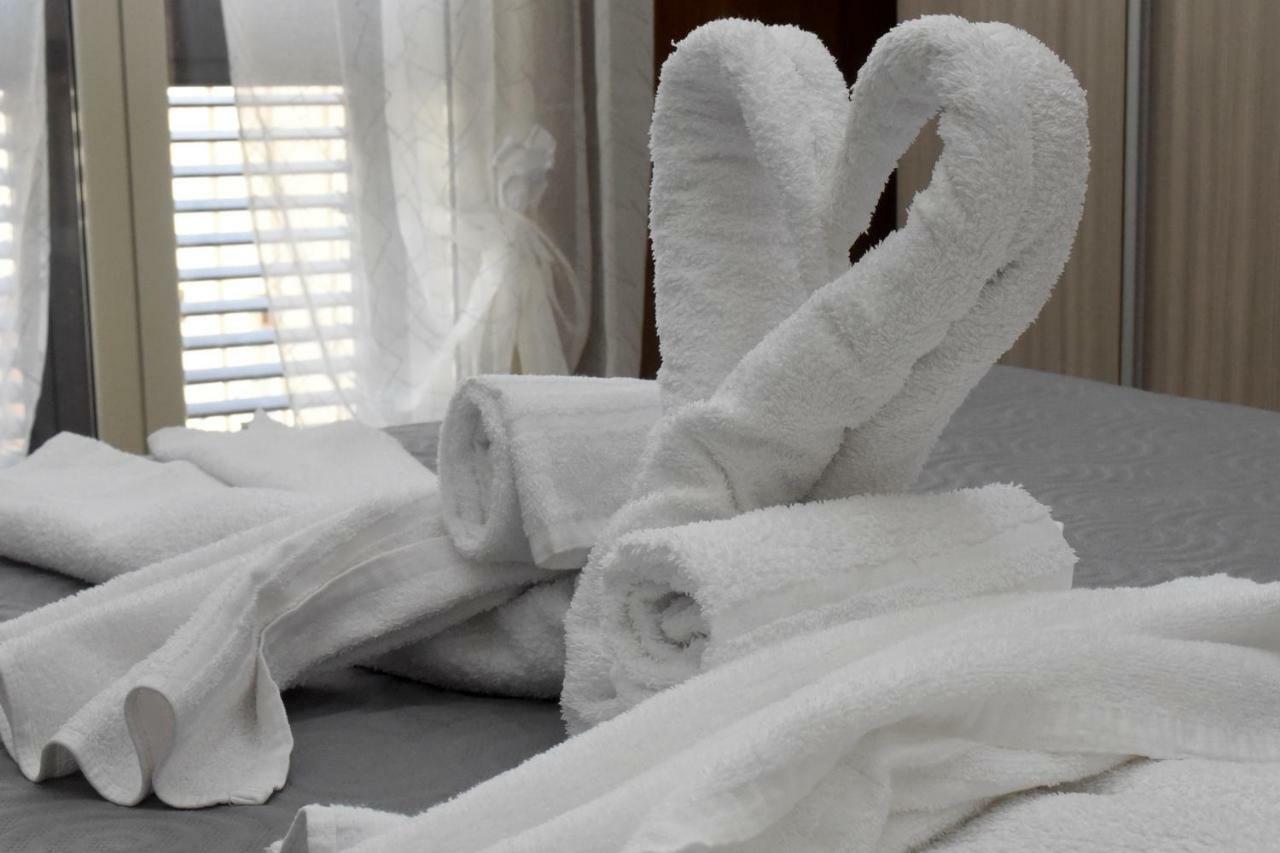 La Casa Di Nonna Dina Villa Siraküza Dış mekan fotoğraf